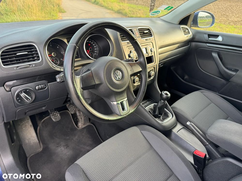 Volkswagen Golf 2.0 TDI Comfortline - 14