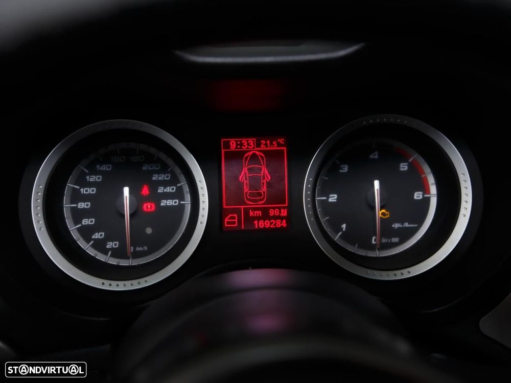 Alfa Romeo 159 Sportwagon 1.9 JTDm 8V Progression - 17