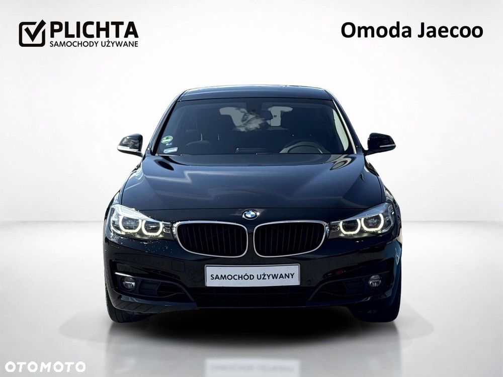 BMW 3GT 320i xDrive - 9
