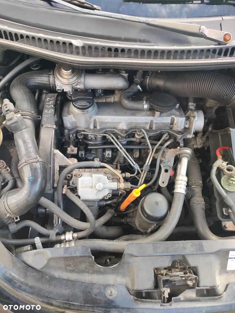 Volkswagen Beetle - 4
