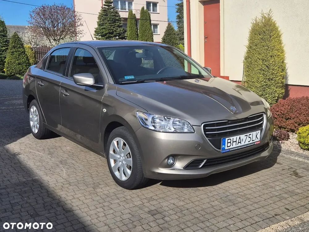 Peugeot 301 - 1