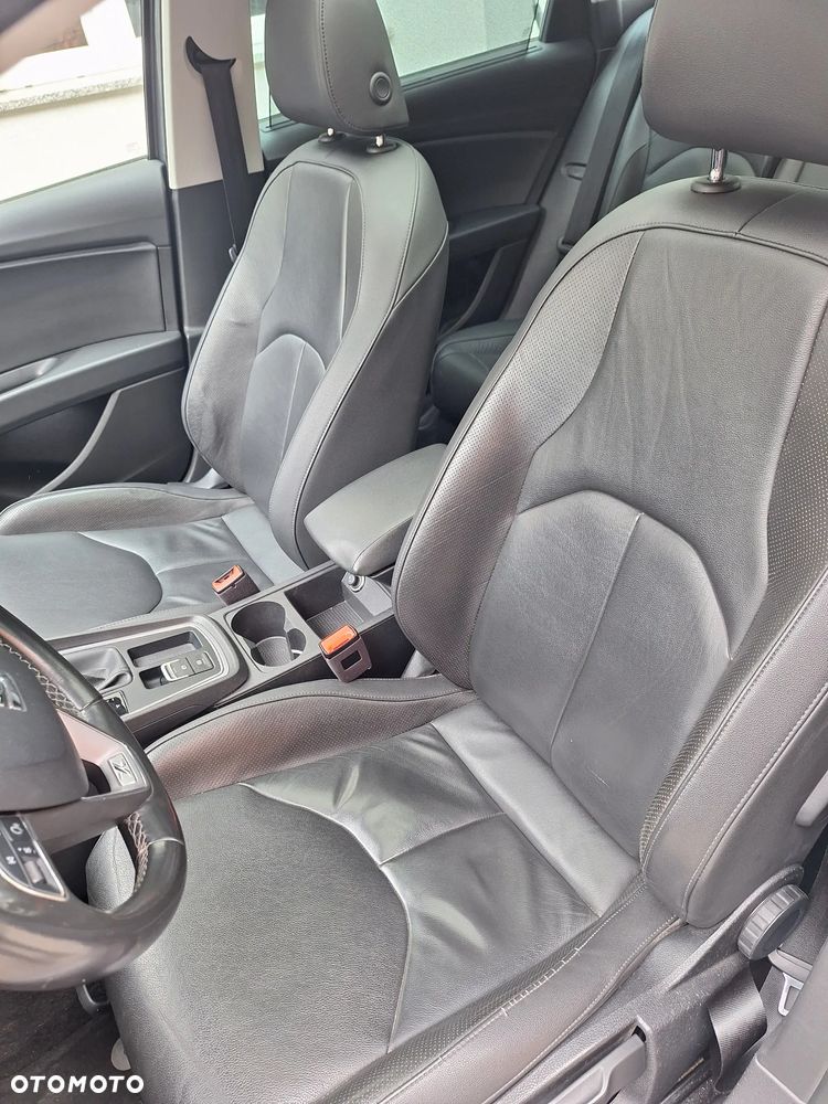 Seat Leon 2.0 TDI DPF Start&Stop DSG XCELLENCE - 27