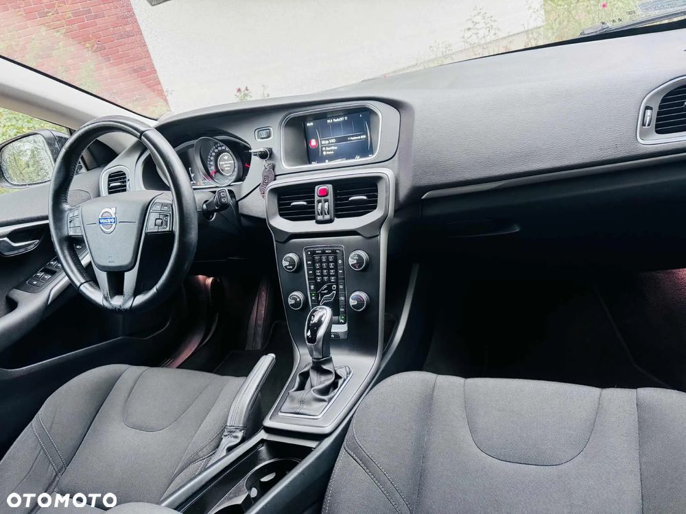 Volvo V40 D2 Drive-E Kinetic - 28