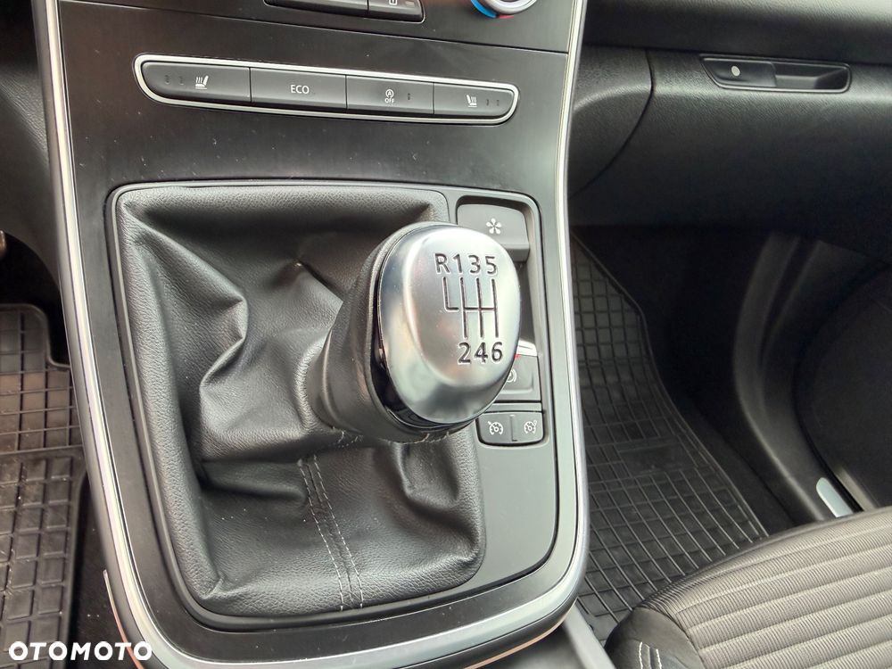 Renault Scenic 1.2 TCe Energy Limited EU6 - 33