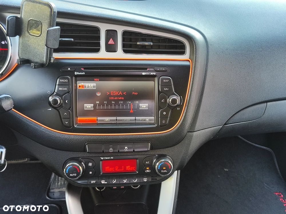 Kia Ceed - 24