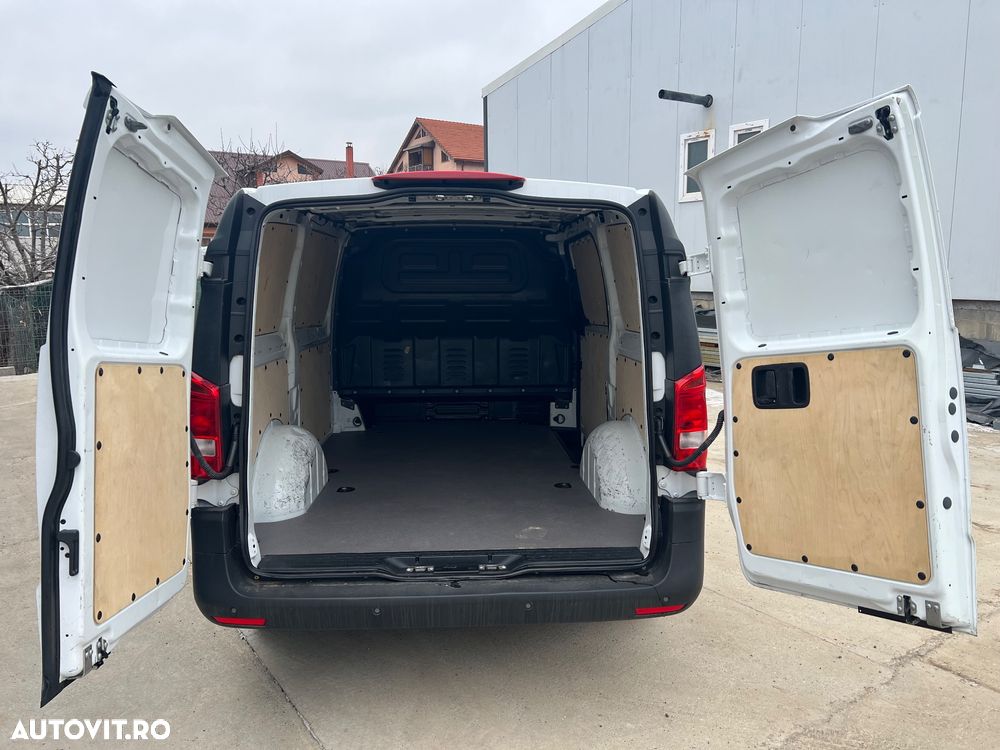 Mercedes-Benz Vito - 26