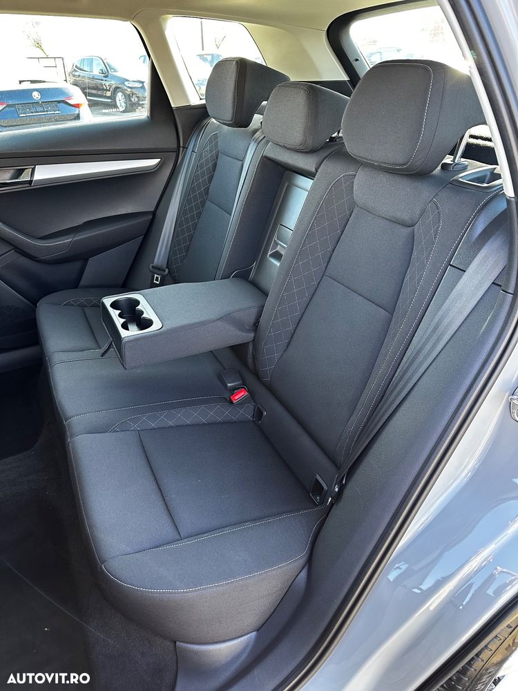 Skoda Karoq 1.6 TDI SCR DSG Style - 20