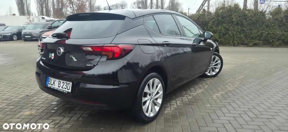 Opel Astra 1.6 CDTI Cosmo - 12