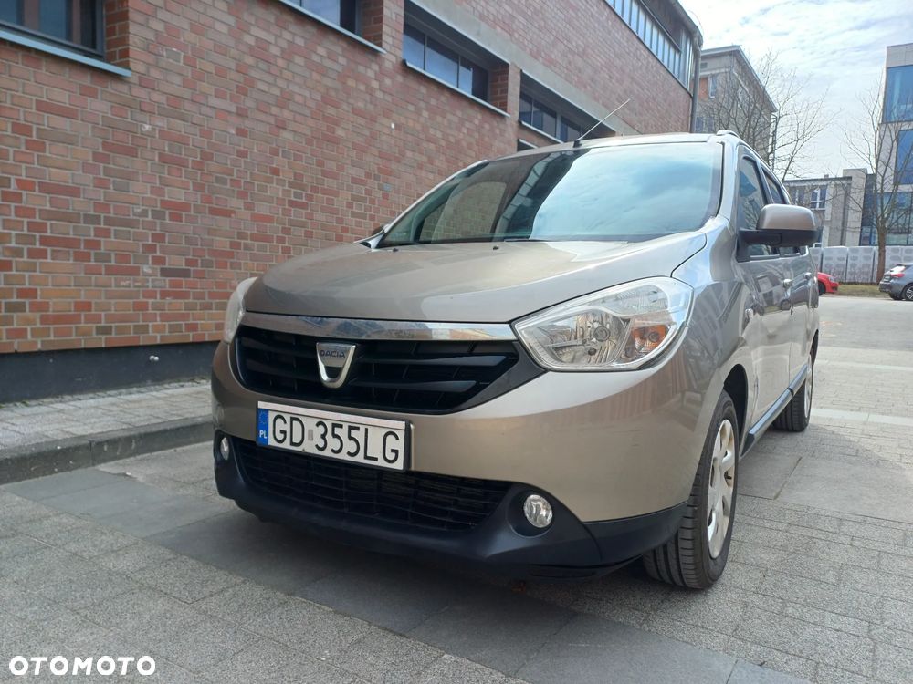 Dacia Lodgy 1.6 SCe Laureate S&S - 6