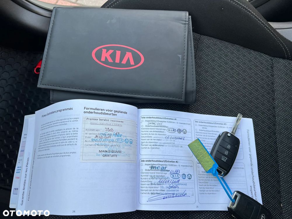 Kia Carens 1.7 CRDi S 7os - 35