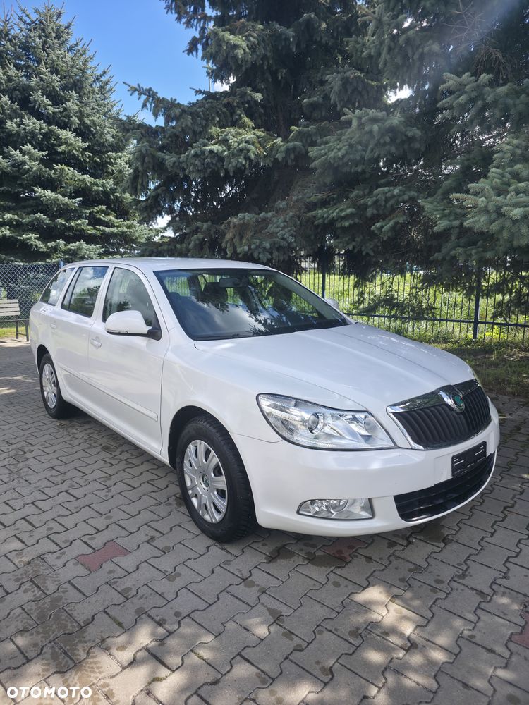 Skoda Octavia - 2