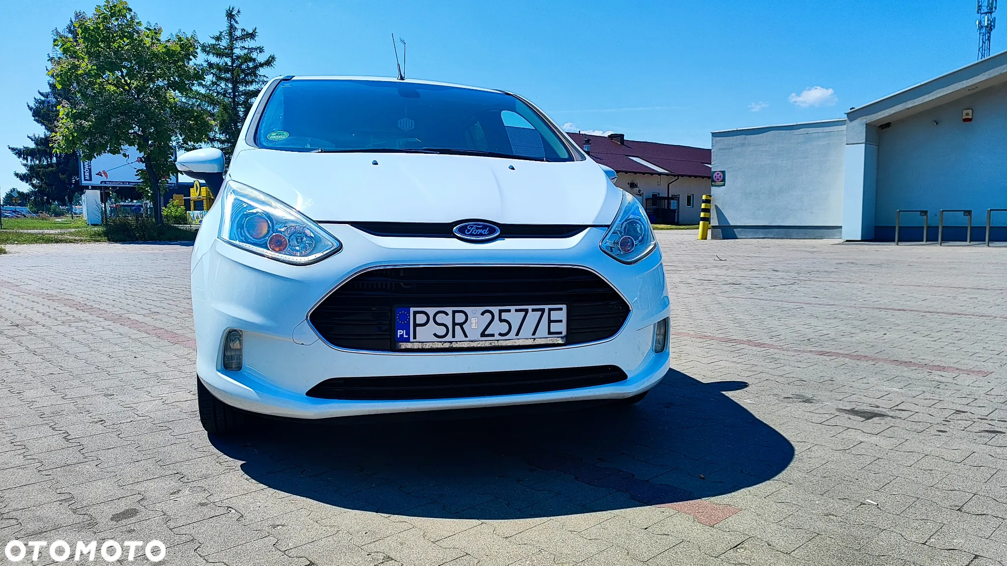 Ford B-MAX 1.0 EcoBoost Titanium - 4