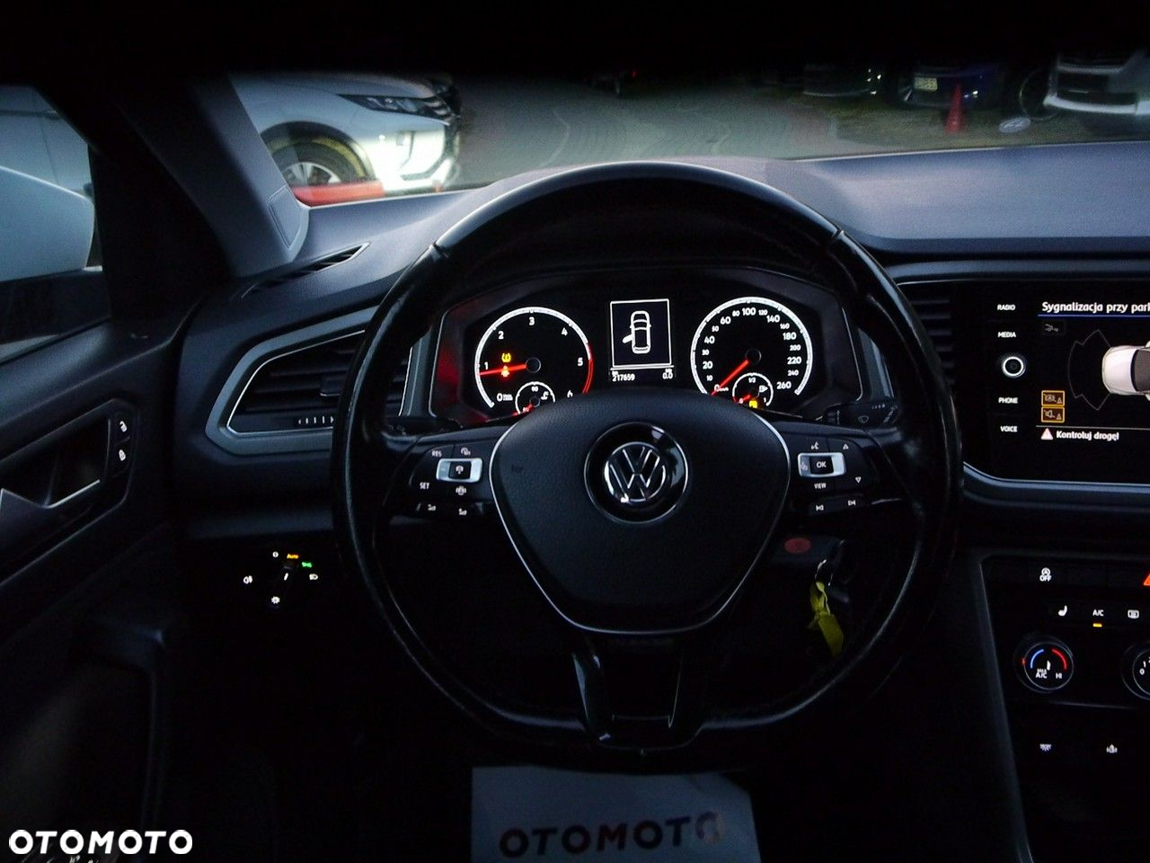 Volkswagen T-Roc 1.6 TDI SCR Style - 17