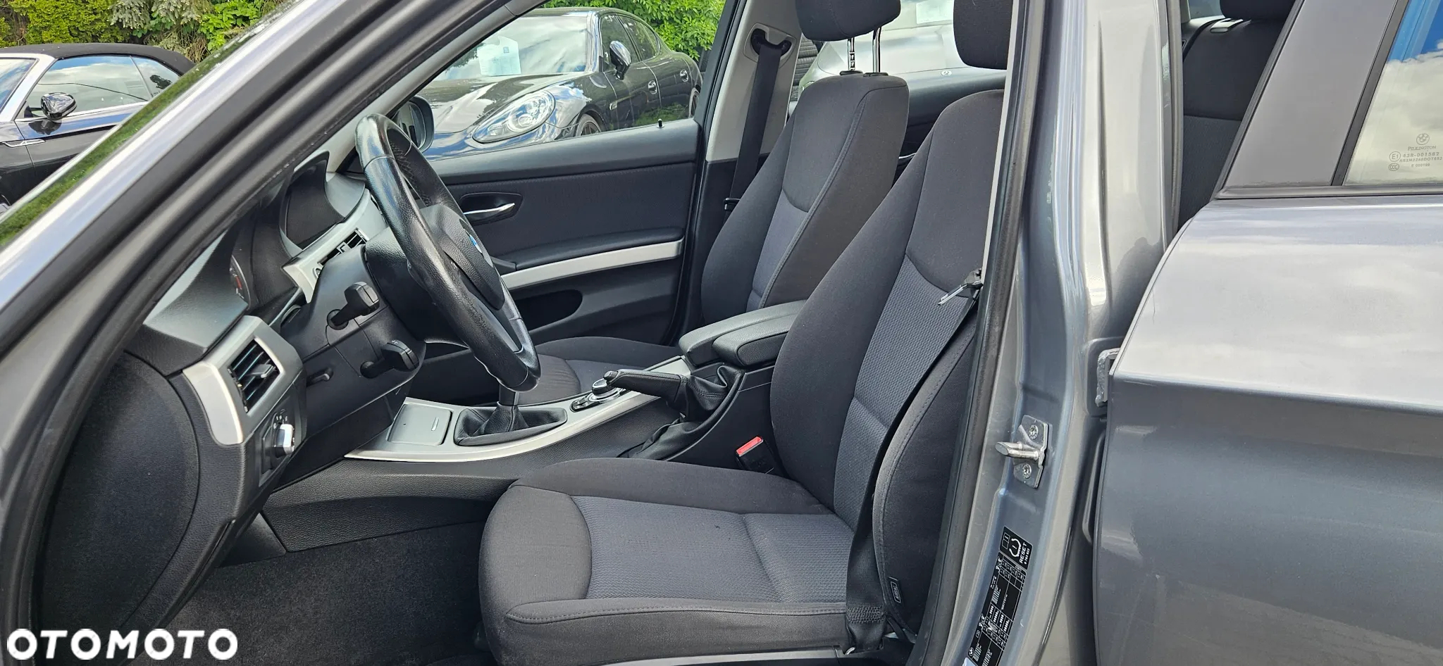 BMW Seria 3 316d Touring Modern Line - 27
