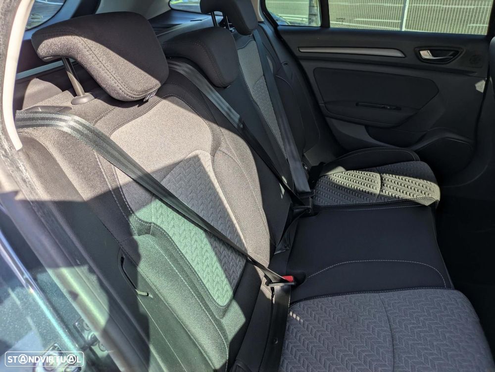 Renault Mégane Sport Tourer 1.5 Blue dCi Limited - 9