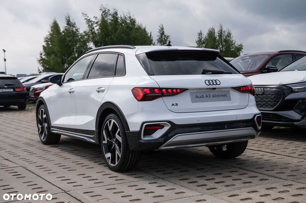 Audi A3 Allstreet - 4