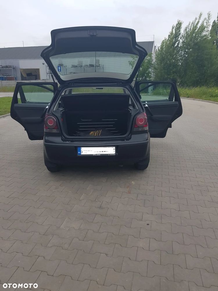 Volkswagen Polo - 25