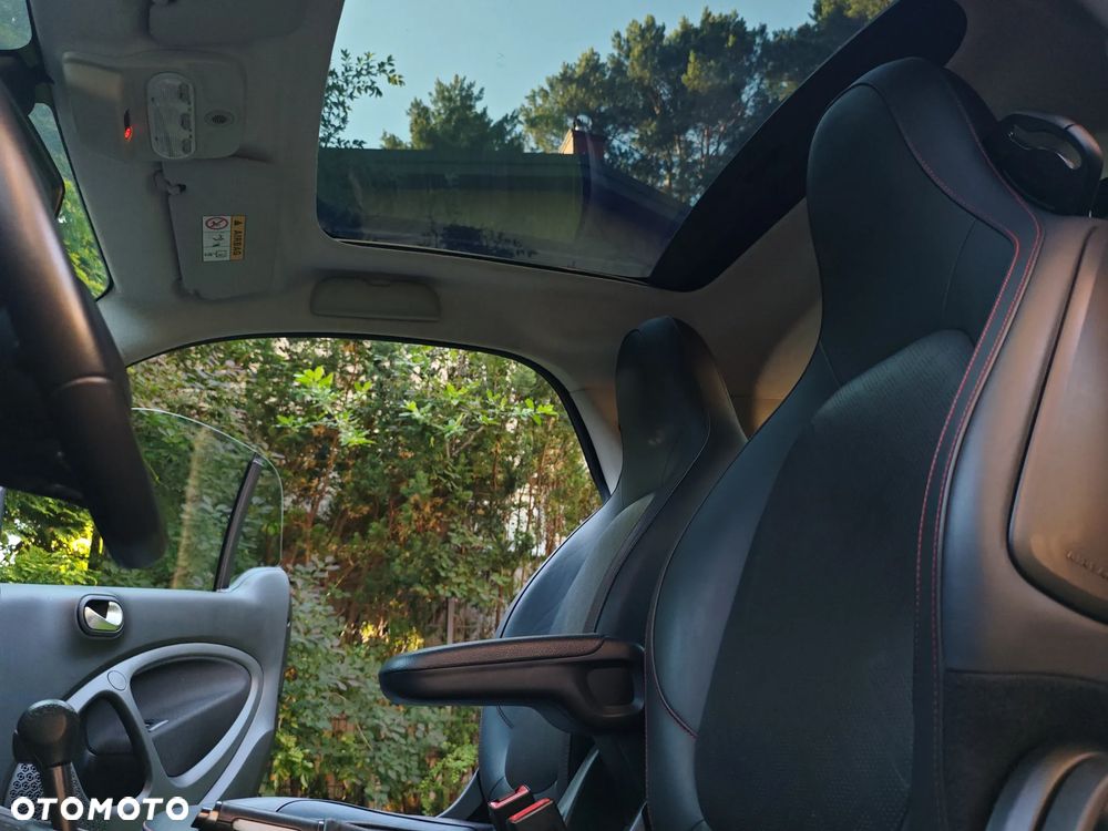 Smart Fortwo EQ - 19