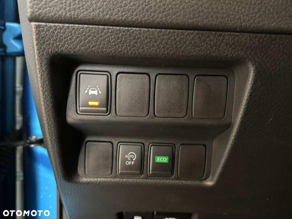 Nissan Qashqai 1.2 DIG-T Xtronic N-Connecta - 10