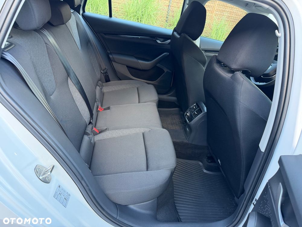 Skoda Octavia 1.5 TSI Essence - 36