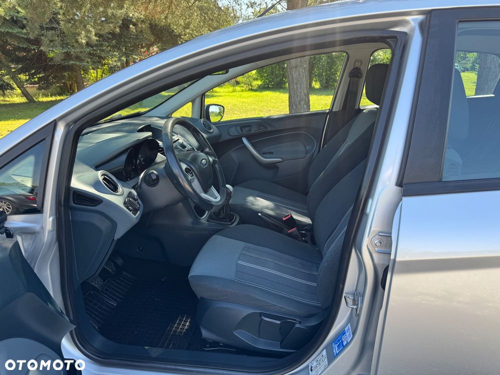 Ford Fiesta 1.4 Champions Edition - 15