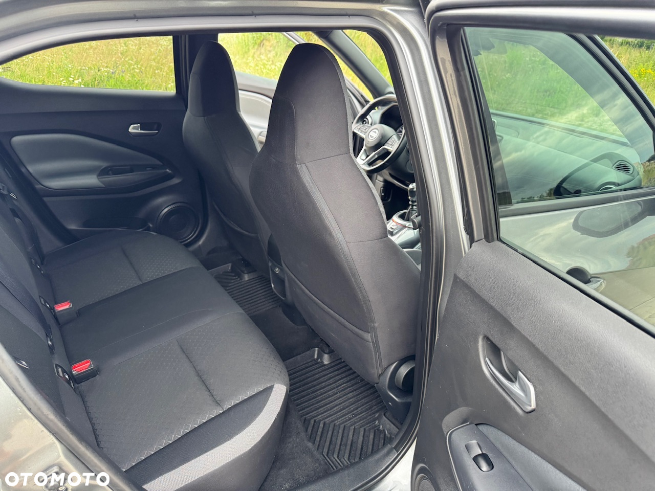 Nissan Juke 1.0 DIG-T Tekna - 12