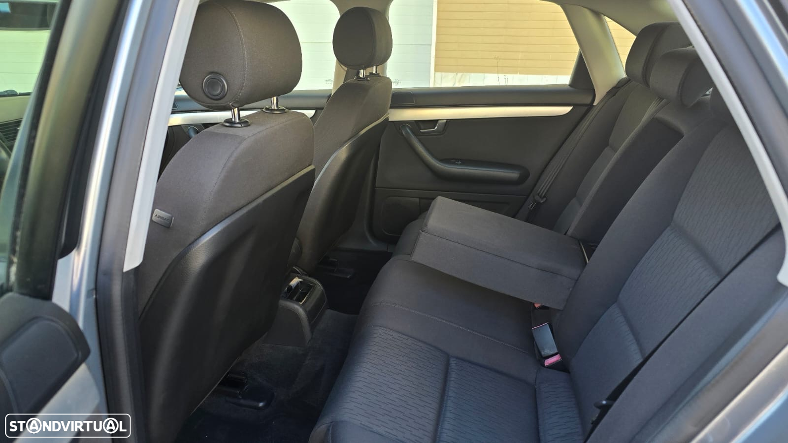 Audi A4 2.0 TDI - 9