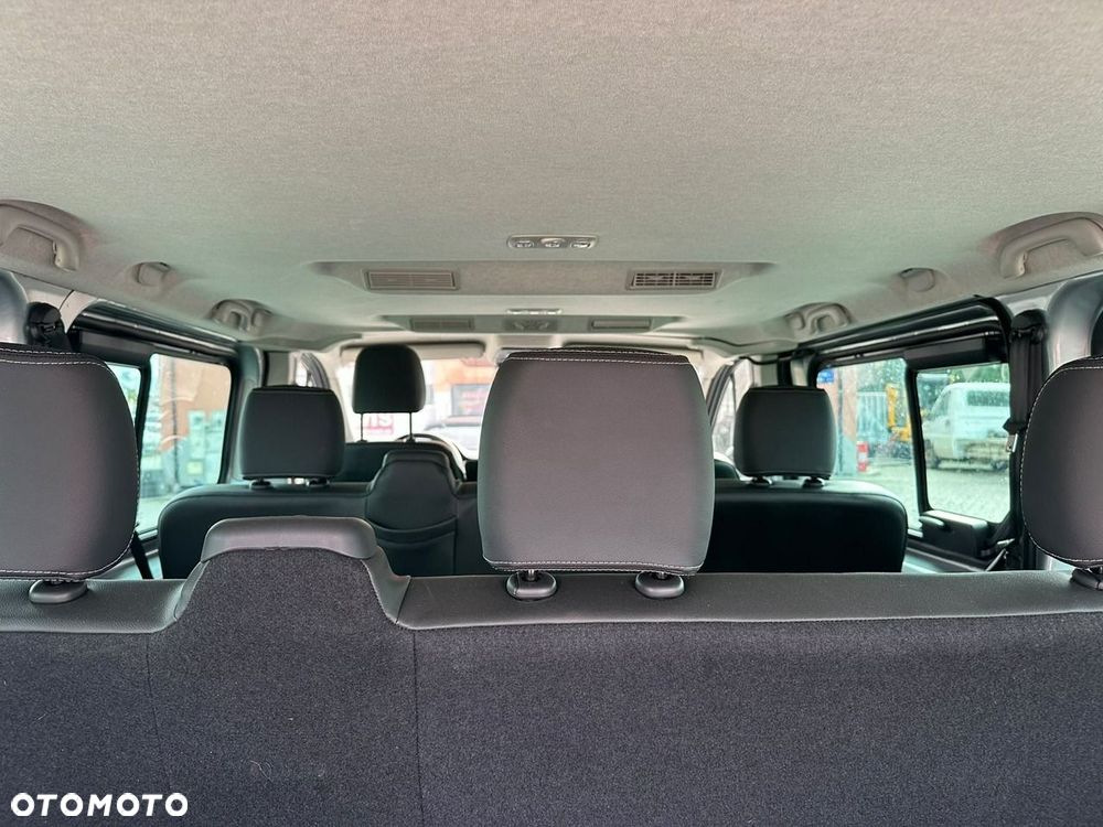 Renault Trafic - 13
