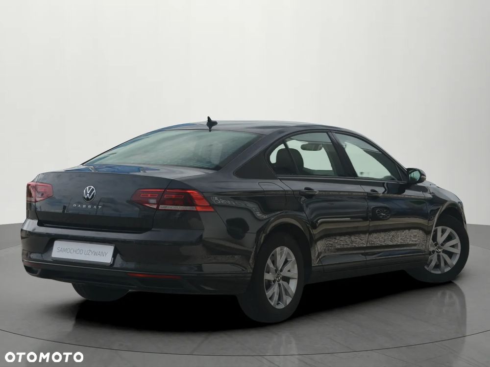 Volkswagen Passat 1.5 TSI EVO Essence DSG - 3