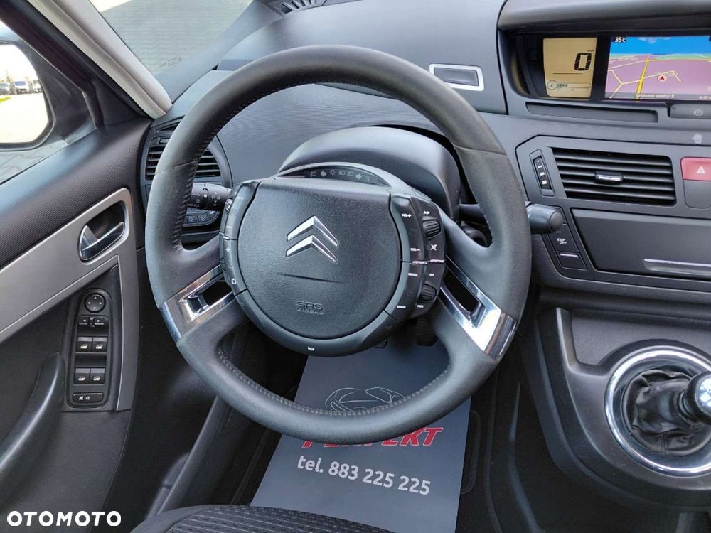 Citroën C4 Picasso - 17
