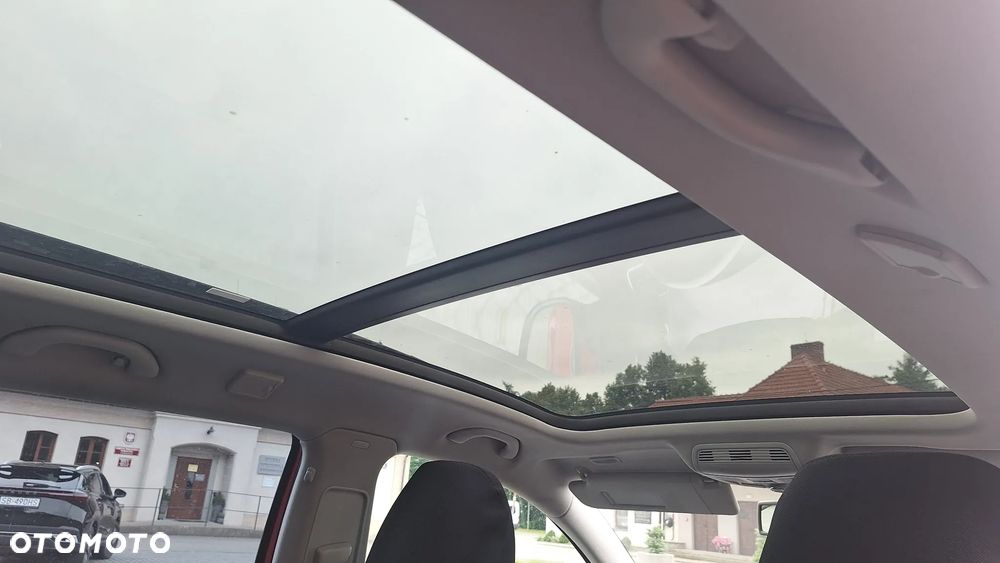 Volkswagen Passat 1.6 TDI Comfortline - 6