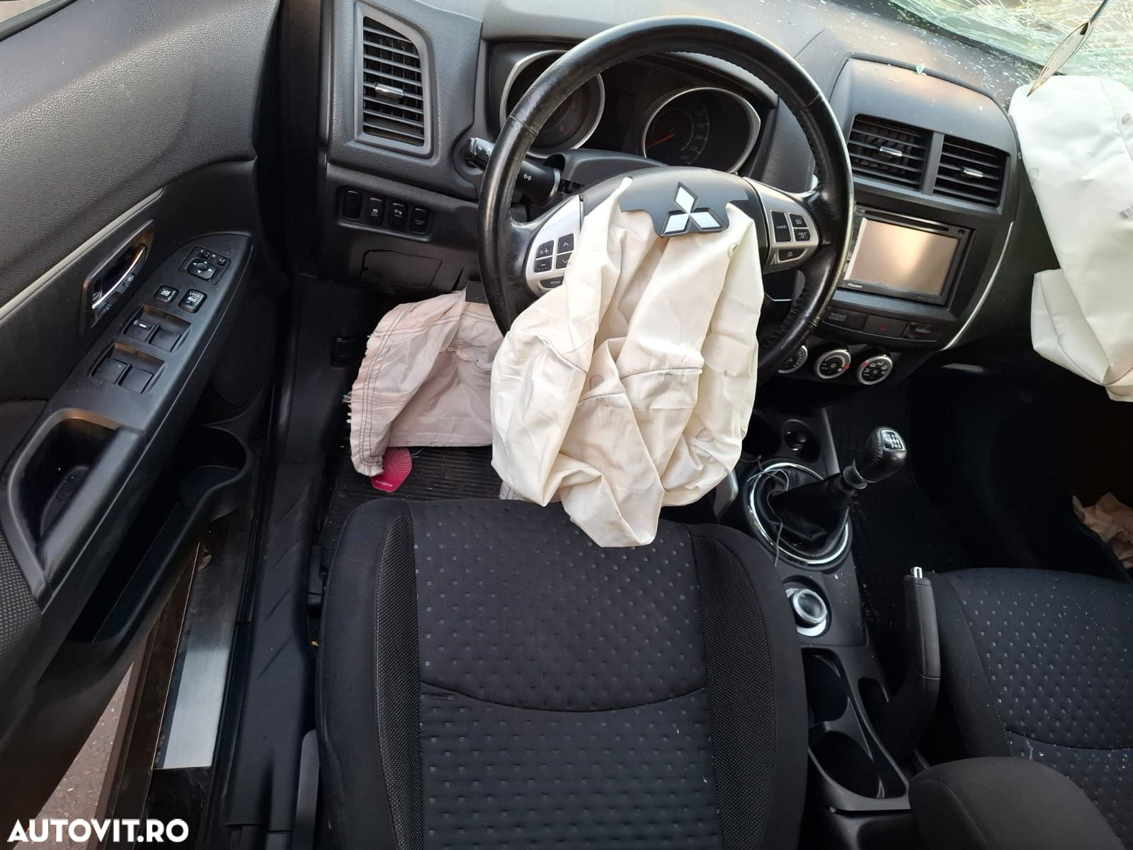 Suport motor  1.8 di-d 4N13 Mitsubishi ASX 1 [2010 - 2012] 1.8 di-d 4 - 6