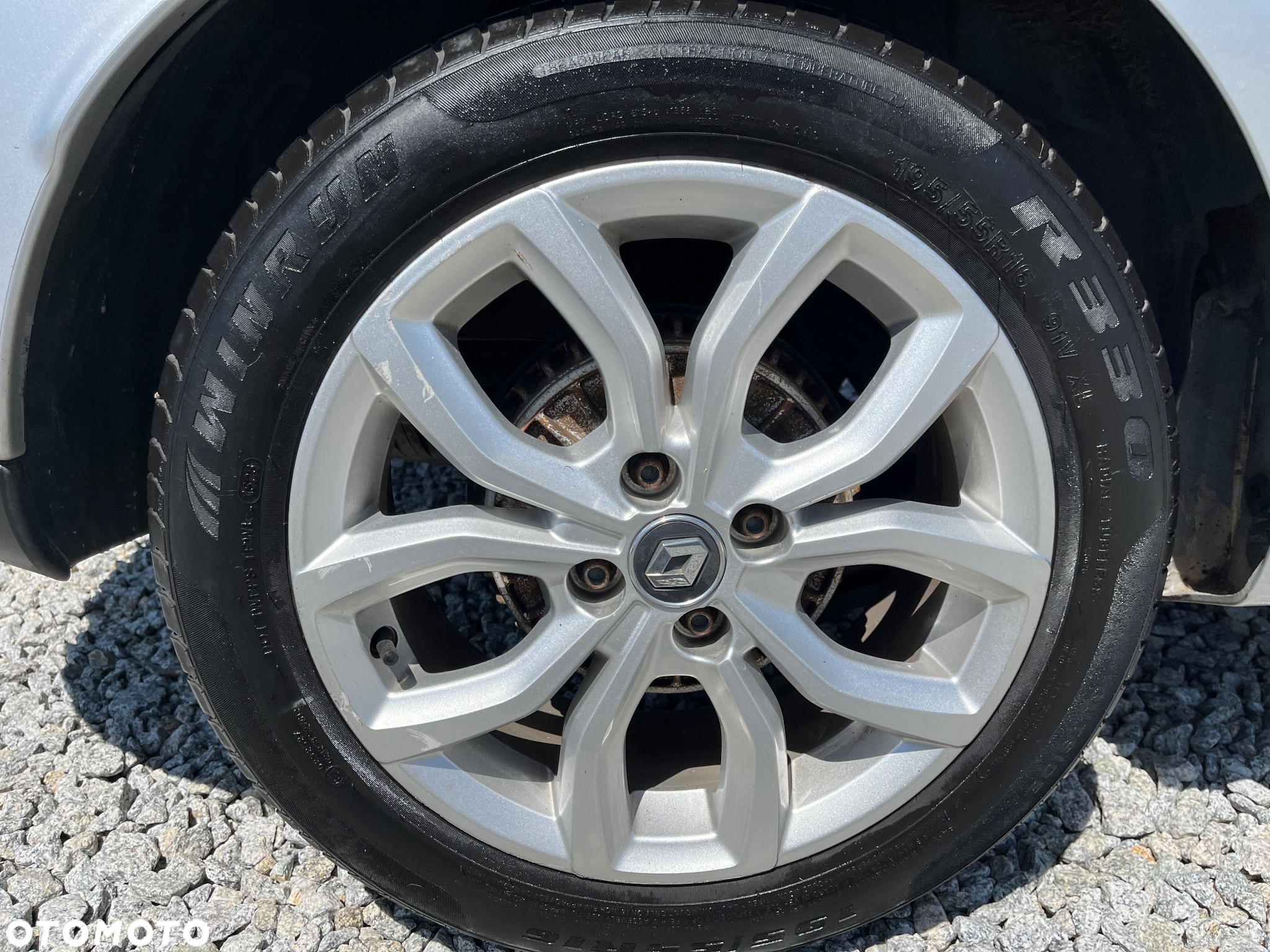 Renault Clio Grandtour Energy dCi 90 EDC Business - 26