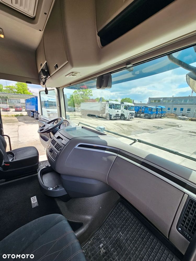 DAF XF 480 - 8