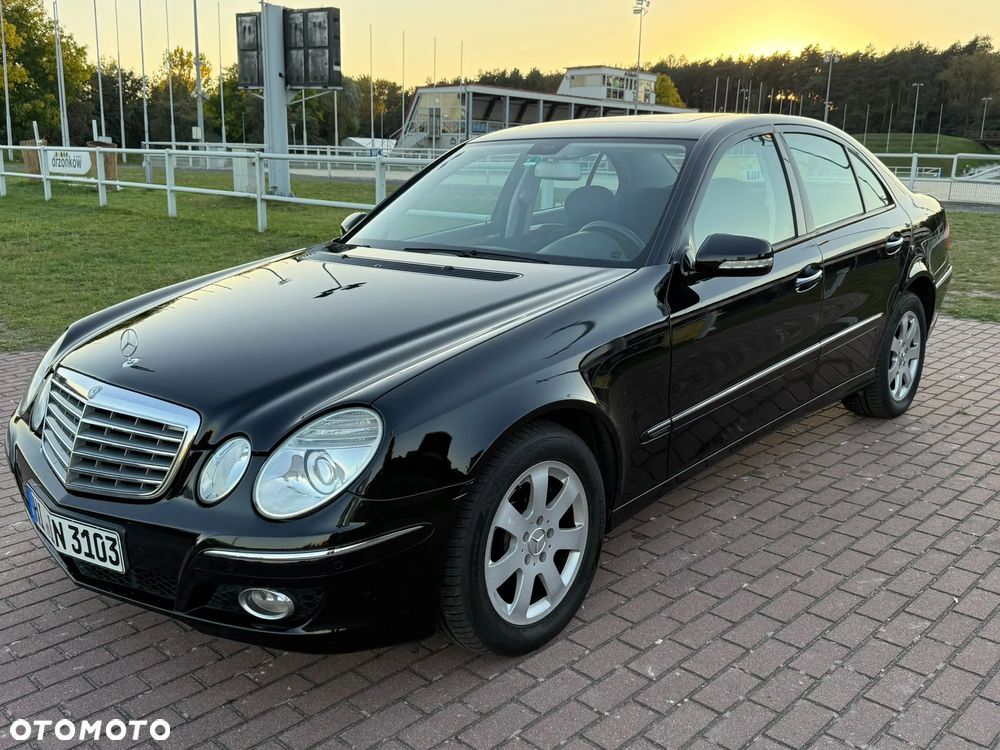 Mercedes-Benz Klasa E 200 Kompressor Automatik Elegance - 23