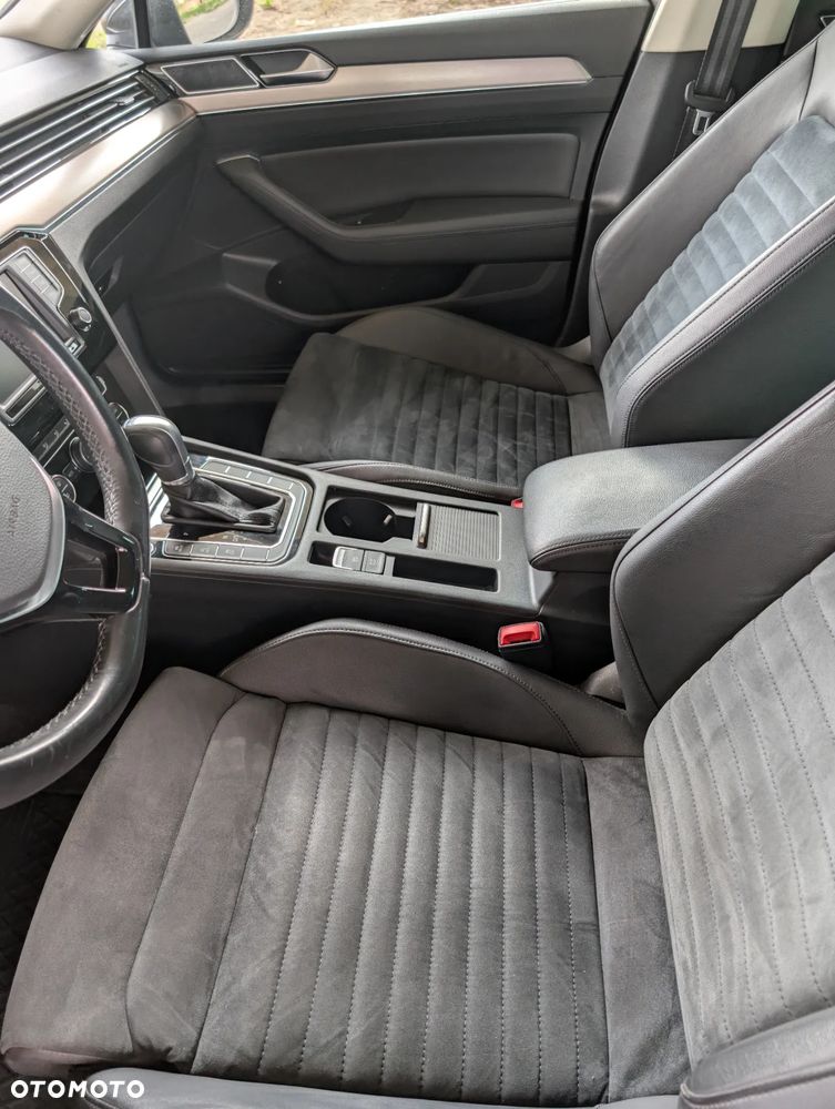 Volkswagen Passat 2.0 TDI BMT Highline DSG - 12