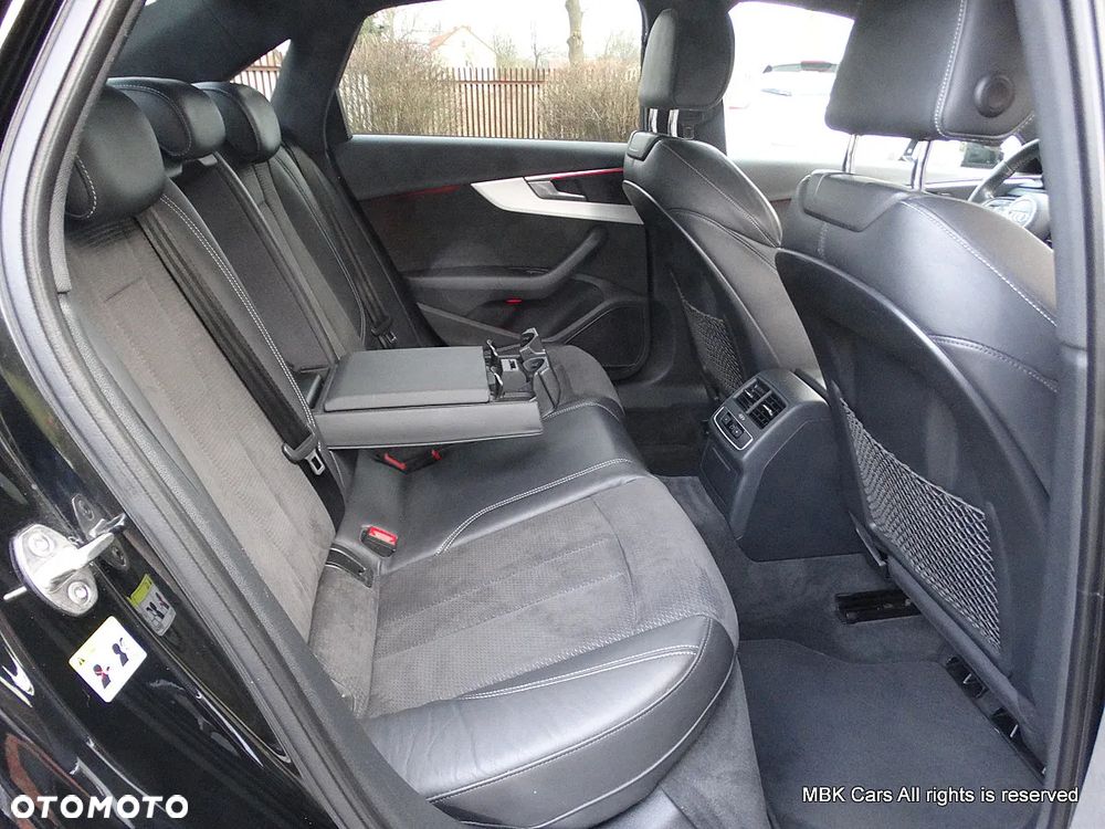 Audi A4 Limousine - 28