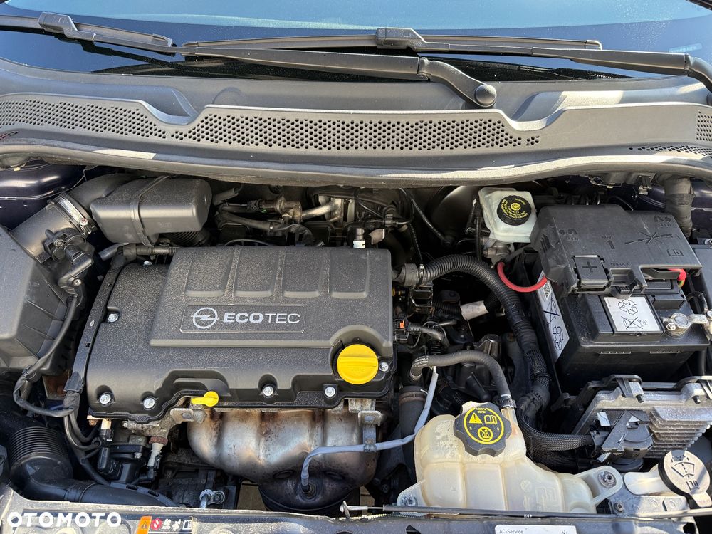 Opel Adam ver-1-4-cosmo - 31