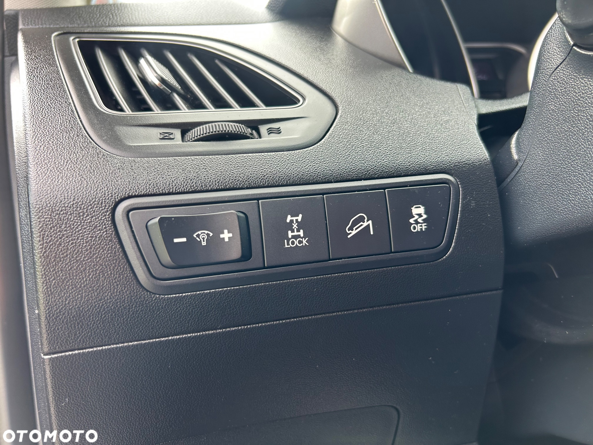 Hyundai Tucson 2.0 CRDi 4WD Advantage - 14