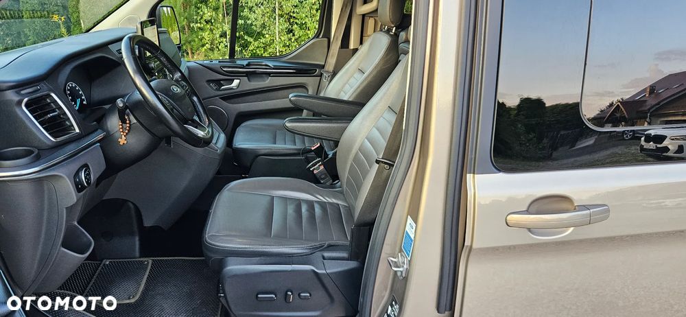 Ford Tourneo Custom 2.0 EcoBlue L2 Titanium X SelectShift - 30