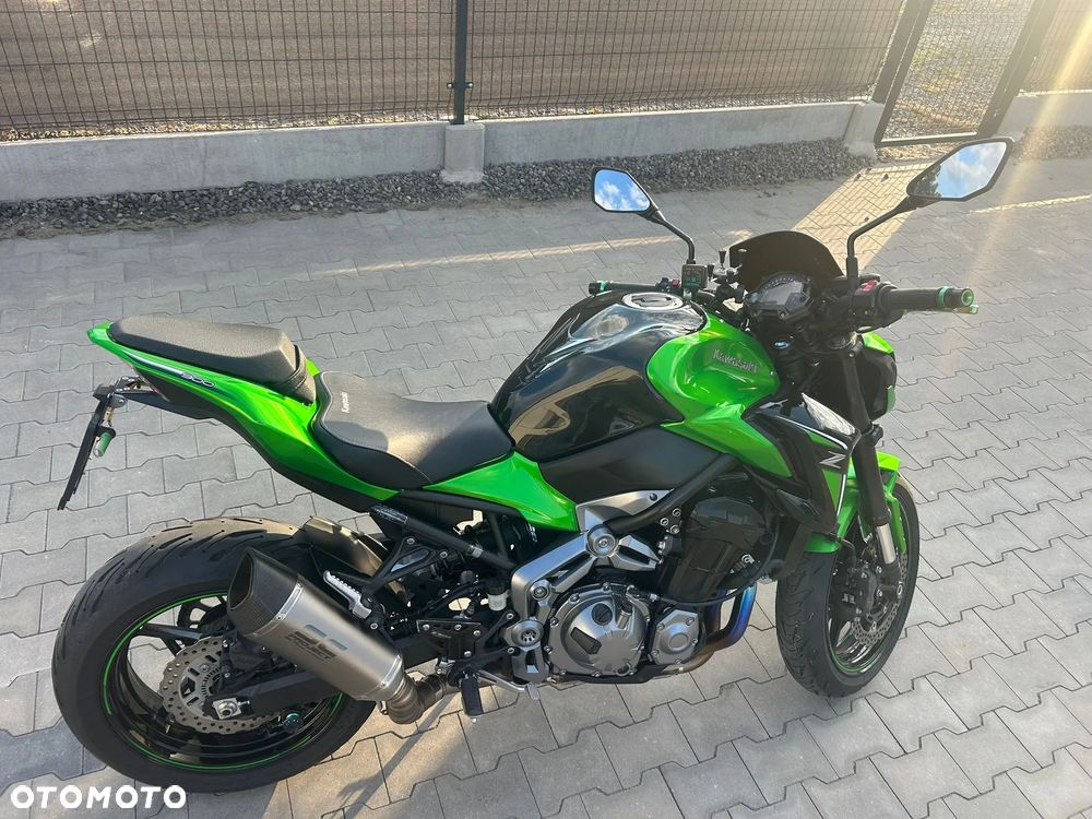 Kawasaki Z 900 - 6
