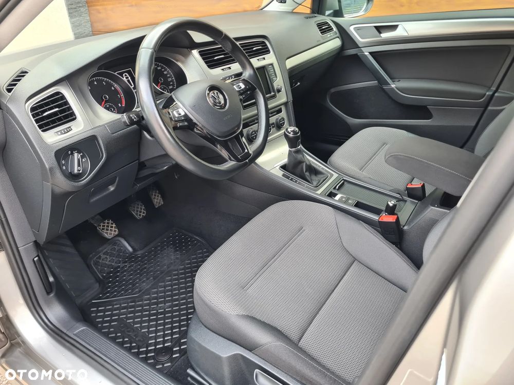 Volkswagen Golf 1.2 TSI BlueMotion Technology Comfortline - 1