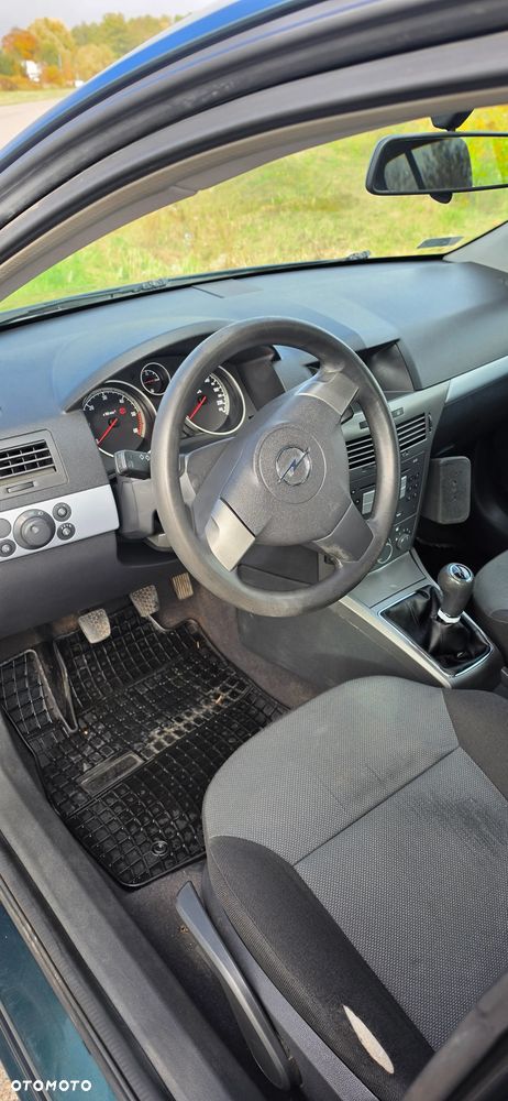 Opel Astra - 17
