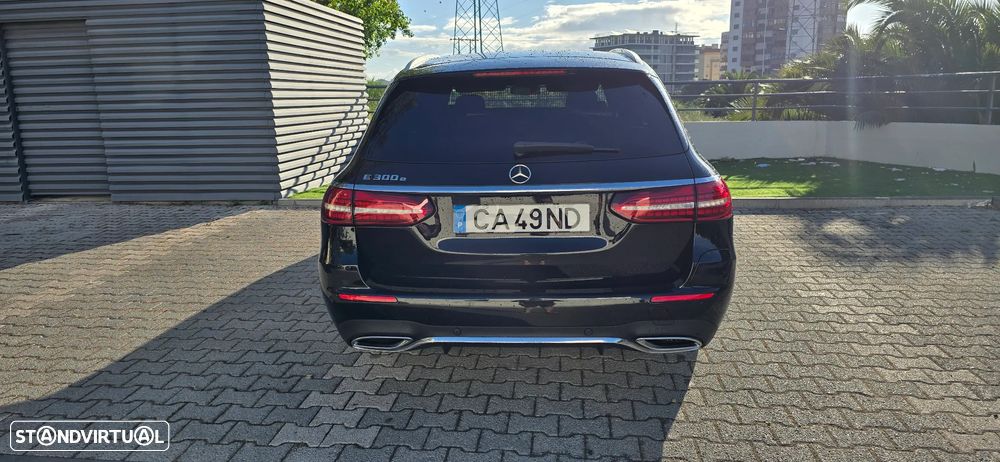 Mercedes-Benz E 300 e Station 9G-TRONIC Night Edition - 5