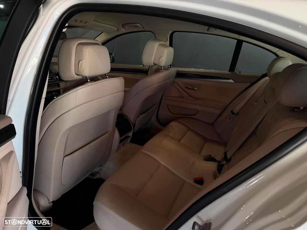 BMW 520 d Line Luxury Auto - 15
