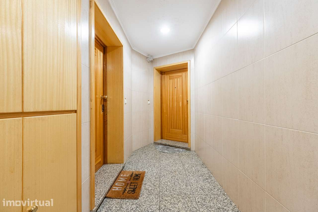 Apartamento t2 à venda na Rua Associação Recreativa de Francelos, 220 - Grande imagem: 3/21