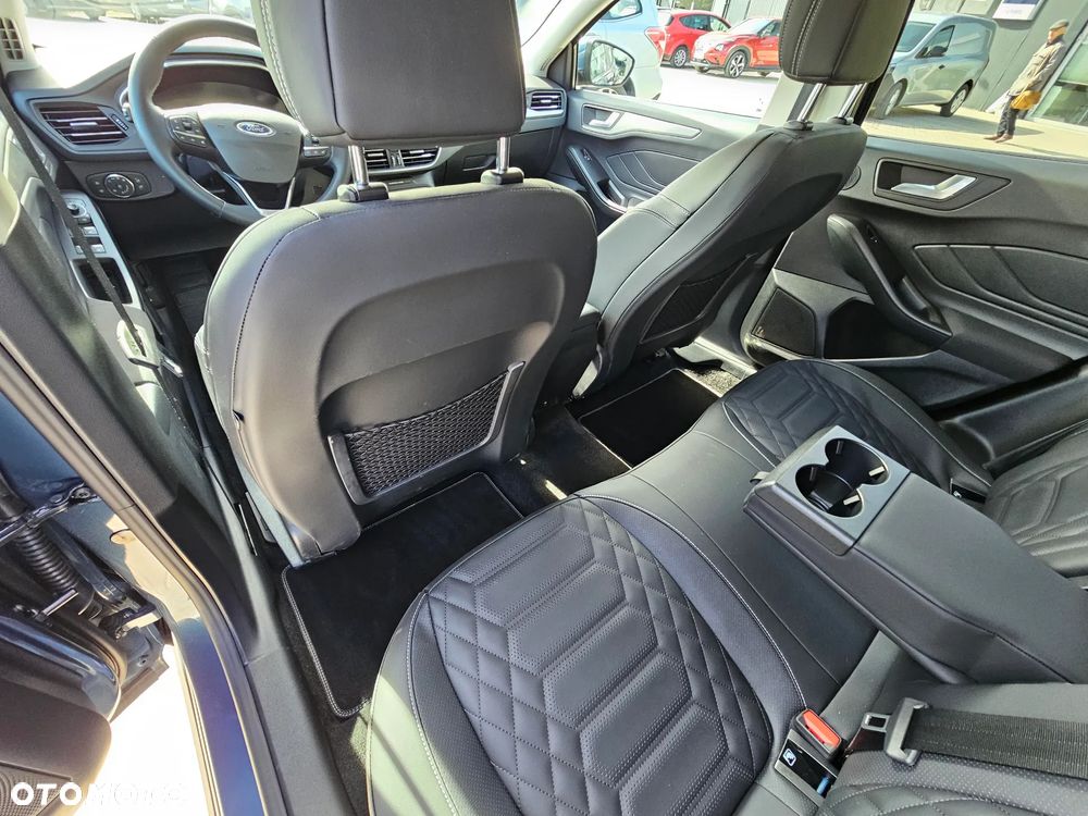 Ford Focus 1.5 EcoBlue STart-Stopp-System TITANIUM X - 18