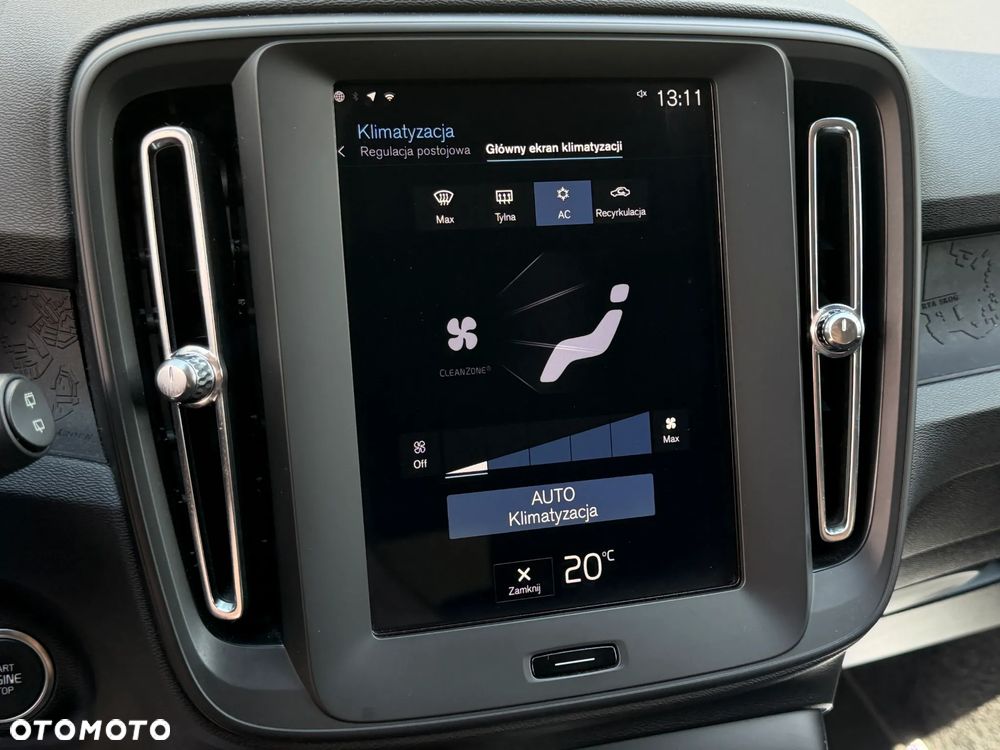 Volvo XC 40 T3 Momentum - 17