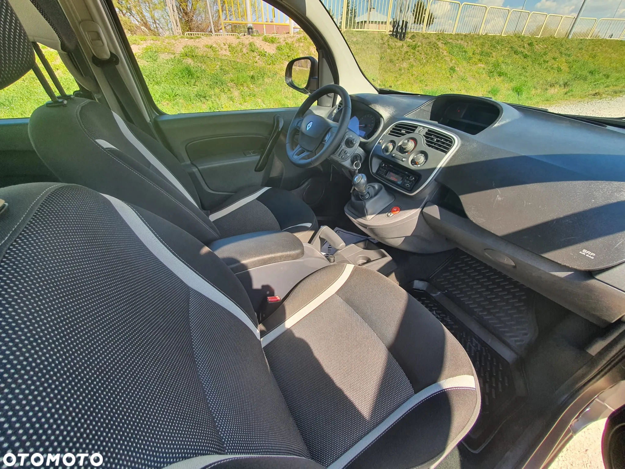 Renault Kangoo dCi 110 FAP Grand - 9