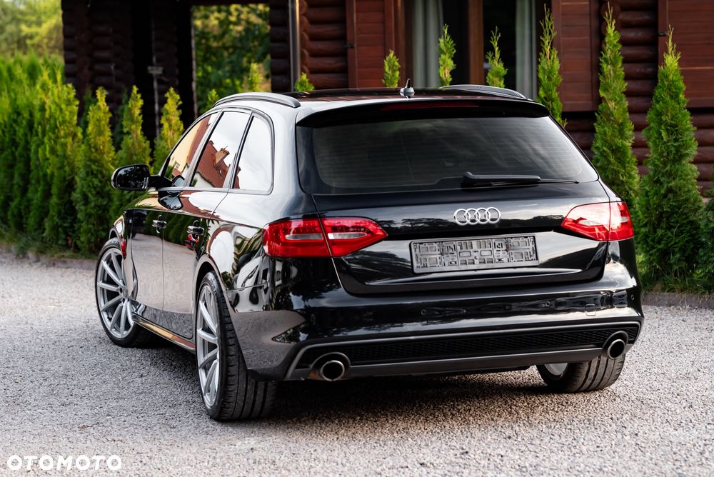 Audi A4 Avant 2.0 TFSI Quattro S tronic - 12